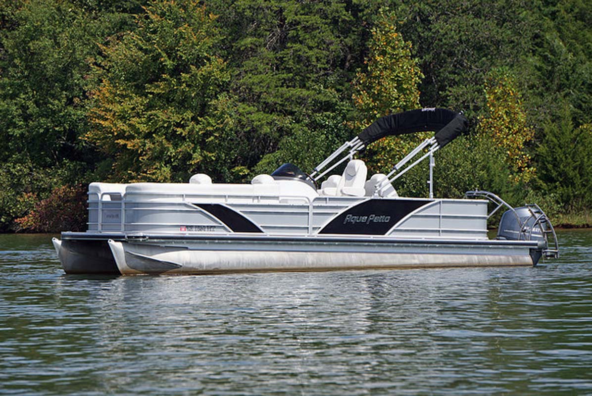 Aqua Patio 240 SL Harbortowne Marine Full Service Marine Brokerage